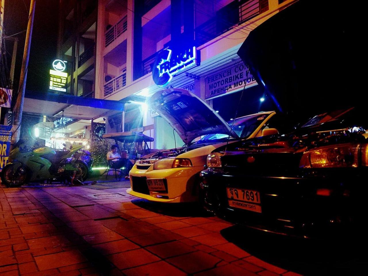 French Connection Hotel Pattaya Exterior foto